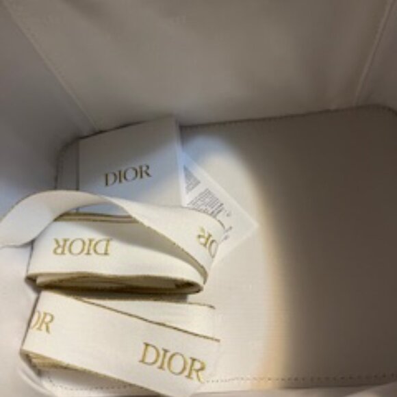 NWT Christian Dior Makeup Case with Mirror and Headband inc. Box and Ribbon - Picture 5 of 11